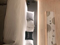 -上海佘山世茂艾美酒店