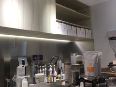 -NOWWA挪瓦咖啡(SOHO中山广场店)