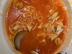 -江渔儿酸菜鱼(万科东荟城店)