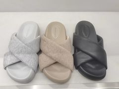 -CHARLES&KEITH(北京apm店)