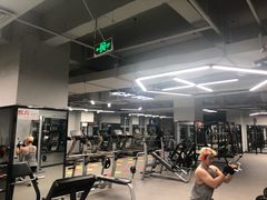 -CXFIT 陈徐健身工作室(凯旋店)