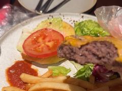 -Brut Eatery Wine Bar & Restaurant (建国东路店)