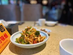 -铜锣湾·有麝自然香(重庆新天地店)