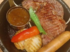 -玛格萝妮比萨屋(四平店)
