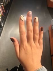 -蜜丝卡伦美甲美睫半永久