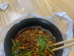 -万记麻辣烫国展总店