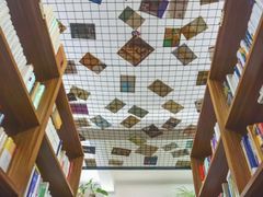 -晓风书屋(浙大紫金港店)