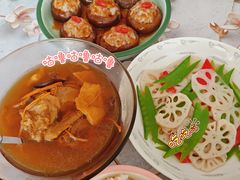 -鲸励母婴月嫂(望京店)