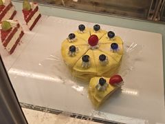 -四囍码头海鲜烧烤自助火锅(外滩南京东路悦荟广场店)