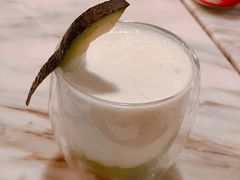 牛油果暖酸奶-the rug 飞毯 (朝阳公园店)