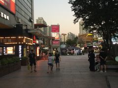 -证大大拇指广场(芳甸路店)