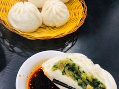 韭菜包-郑家包子牛肉拉面(尚勤路店)