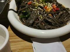 酸辣蕨根粉-小鱼小牛·鱼牛干锅·脆鱼火锅(世欧广场店)