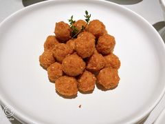 干炸小丸子-四季民福烤鸭店(外滩外白渡桥店)