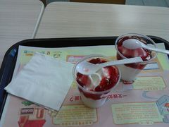 圣代-肯德基(叠彩店)
