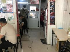 -咱家王新国把子肉(县东巷店)