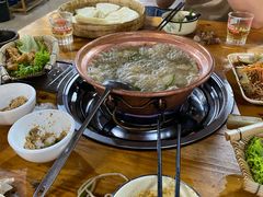 -阿婆情腊排骨火锅(金虹路店)