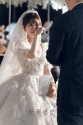 -欣薇婚纱(新源乐汇城店)