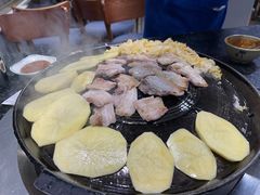-海花锅盖烧烤店(怡馨家园店)