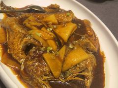 温式黄鱼烧年糕-柒园·三十年创意杭帮菜(龙湖滨江天街店)