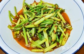 Bamboo Shoots Stir-Fried with Fermented Black Beans and Chili
