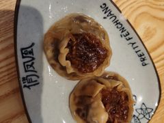 -俏凤凰(美林M·LIVE天地东座店)