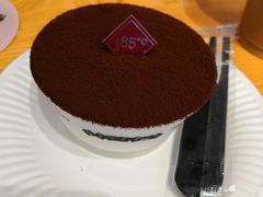 -85度C(生甜甜圈研究工坊·上海平凉店)