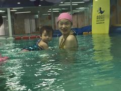 -乐游宝宝亲子游泳(徐汇中心)