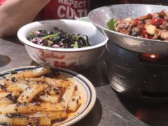 -六合居·明厨亮灶餐厅(成双大道店)
