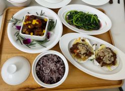 -弗蕾亚·和月月子调理院(东湖店)