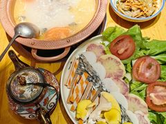 -民食香·腊排骨野生菌美食(木府店)