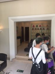 点击看大图 -卡尔诗·科技美肤连锁