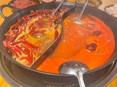 -乐闹闹重庆火鍋(民治店)