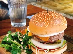 牛肉汉堡-404干式熟成牛排馆•聚会餐厅