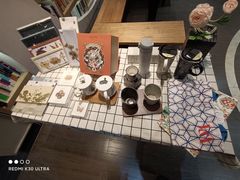 -钟书阁(珍园店)