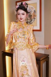 点击看大图 -艾拉·女王婚纱礼服馆