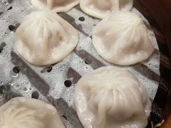 鲜肉小笼-德兴馆(山西南路店)