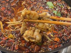 -鸿顺老铁锅美蛙鱼府(解放碑店)