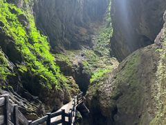 -龙水峡地缝景区