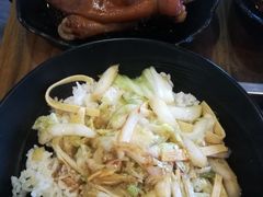 猪蹄饭-小义乌砂锅拉面(海事共享区店)