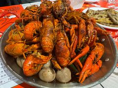 -李双猪·小龙虾·烧烤·羊肉煲(乐山店)