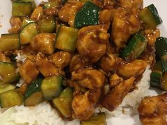 -西部马华清真兰州牛肉面·烧烤夜市(关东店)
