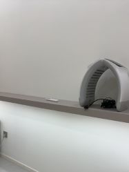 -苗方清颜专业祛痘·皮肤管理