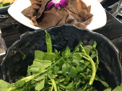 -东椰·海南椰子鸡火锅(朝阳门店)