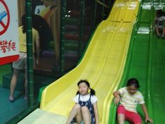 -蒙特利亲子乐园