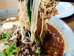 -丁丁猫重庆小面(徐州路店)