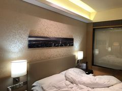 -广州花都皇冠假日酒店