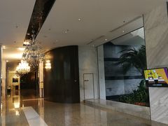 -上海虹桥西郊假日酒店