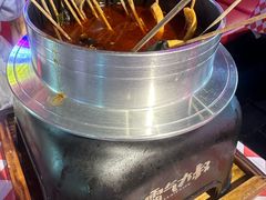 -霸气大叔干锅鸭头·龙虾烧烤·川菜·赛事直播(三里屯店)