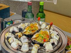 -围炉肉舍•炭烤活鳗•丹东海鲜烤肉(步行街店)